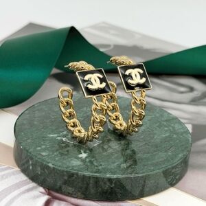 Fashion Jewelry Like CHANEL Style Gold and Black Chain Earrings